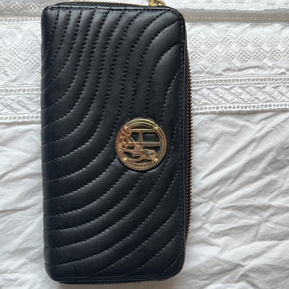 Henri Bendel leather wallet for women - Picture 15 of 16
